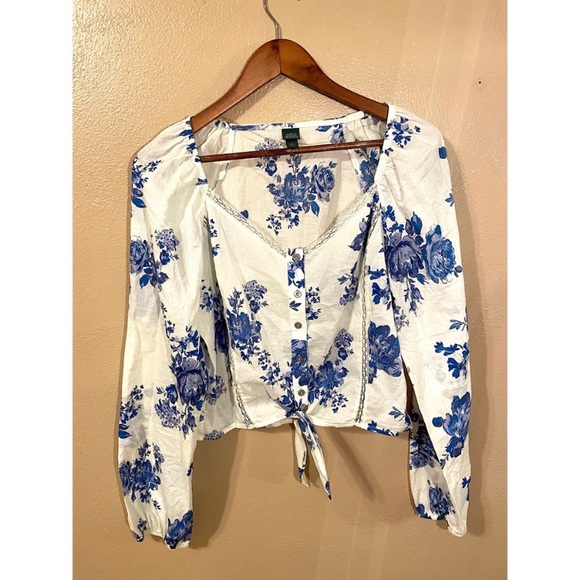 wild fable Tops - 2️⃣for10 Wild Fable Floral Button Down Tie Blouse